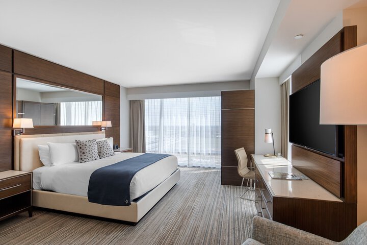 Omni Frisco Hotel at the Star