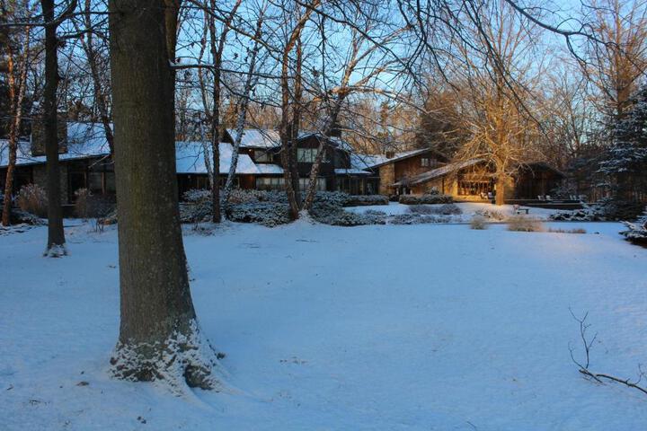 The Inn at White Oak