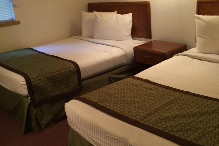 Room 30 of 50