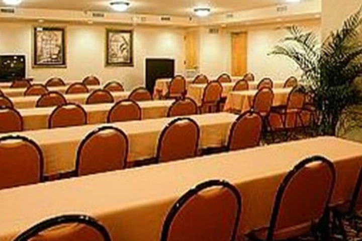 Ocean Drive Beach & Golf Resort