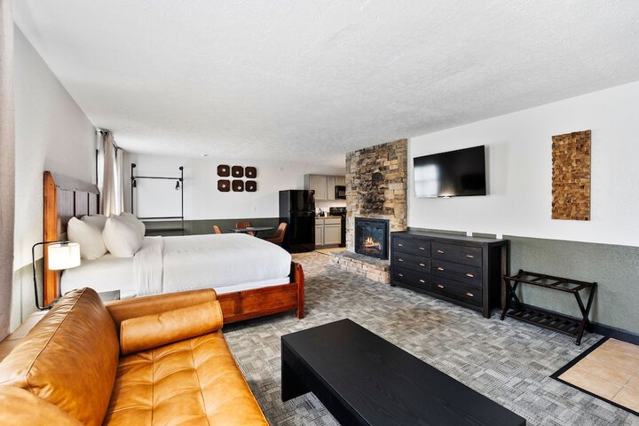 Tremont Lodge & Resort