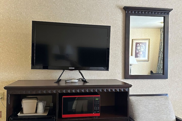 Room 19 of 74