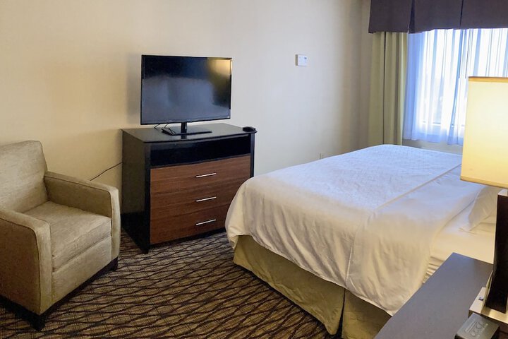 Room 20 of 69