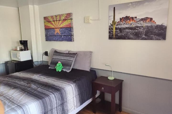 Room 22 of 39
