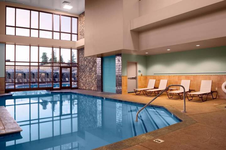 Pool 4 of 30