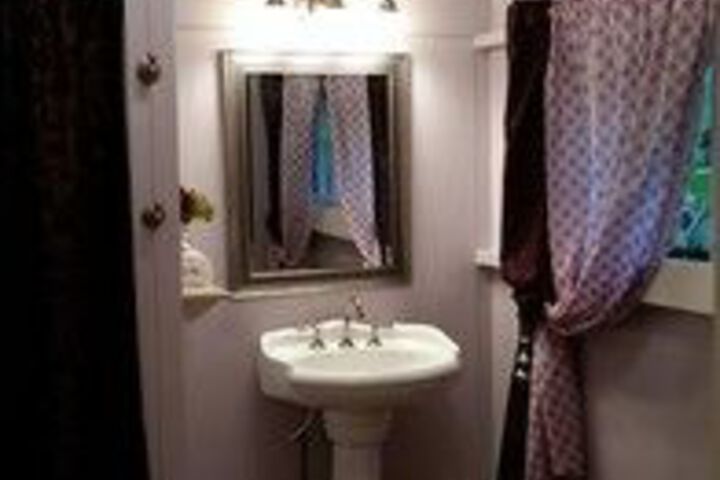 Haiku Plantation Inn Bed & Breakfast