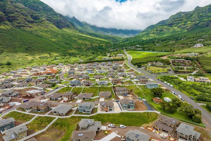 Leale'a by Avantstay Ocean + Mountain Views!