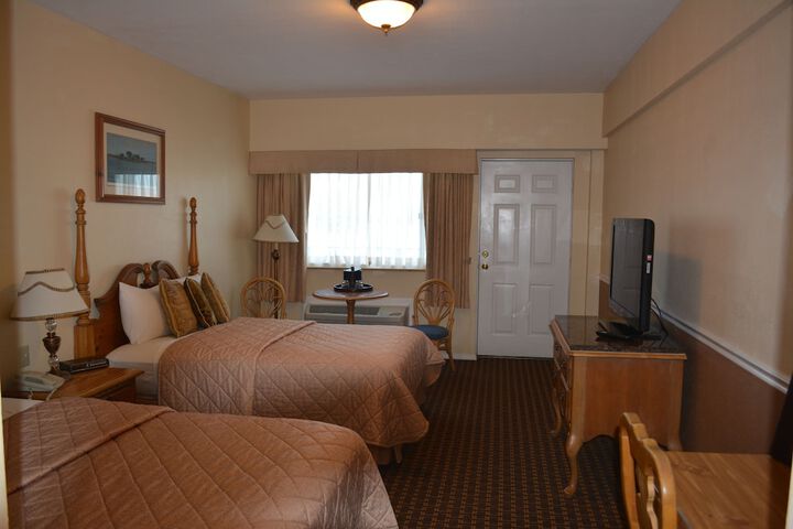 Room 48 of 65