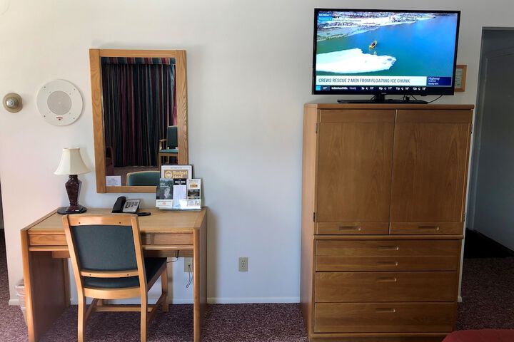 Room 17 of 44