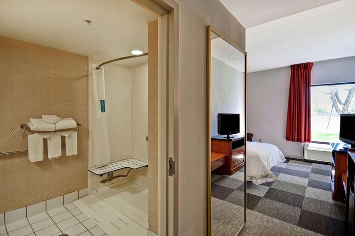 Room 49 of 97