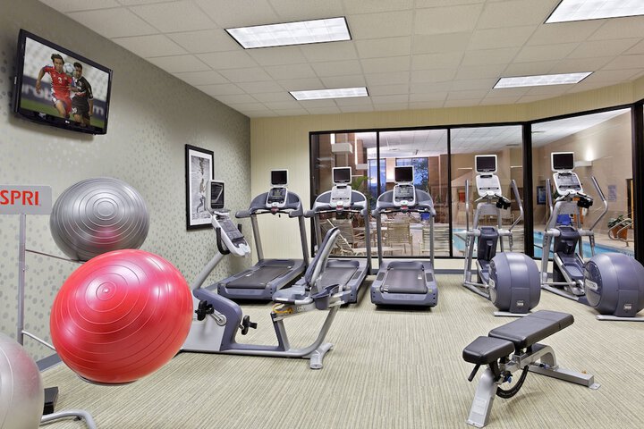Holiday Inn Cincinnati Airport by IHG
