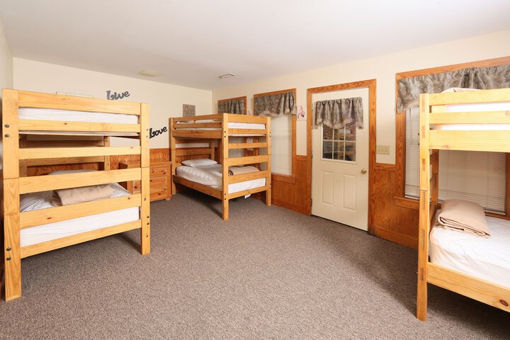 Room 19 of 40