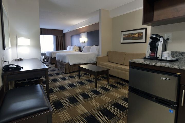 Room 16 of 55