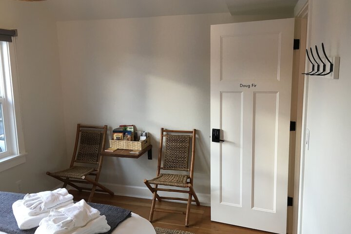 Room 16 of 58