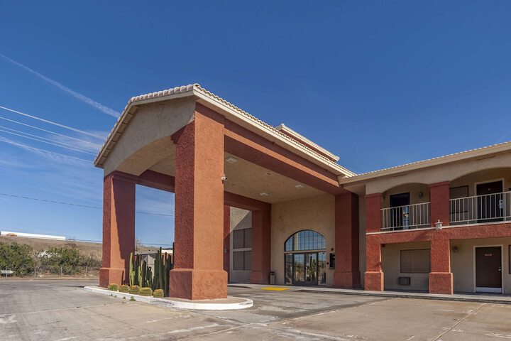 Hotel 5 of 60