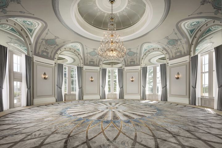 Fairmont Hotel Macdonald