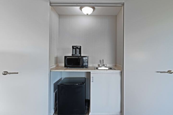Room 20 of 95