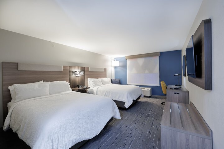 Room 19 of 46