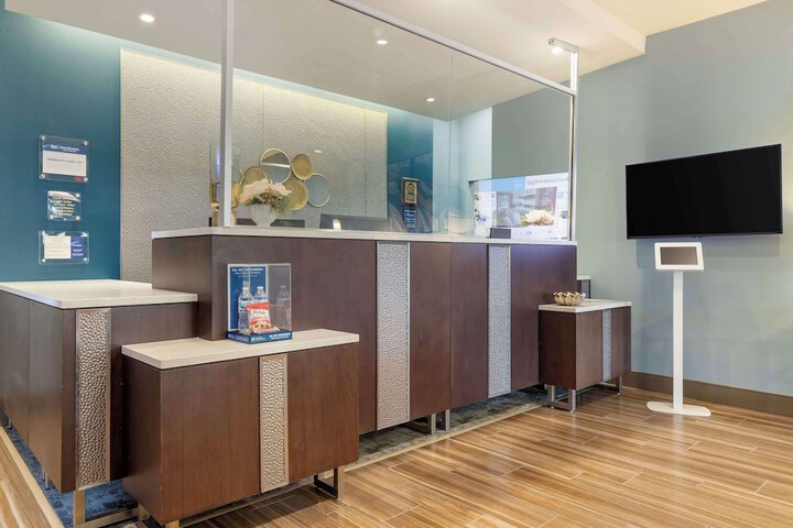 Best Western Plus Edinburg Inn & Suites