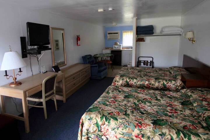Room 5 of 7