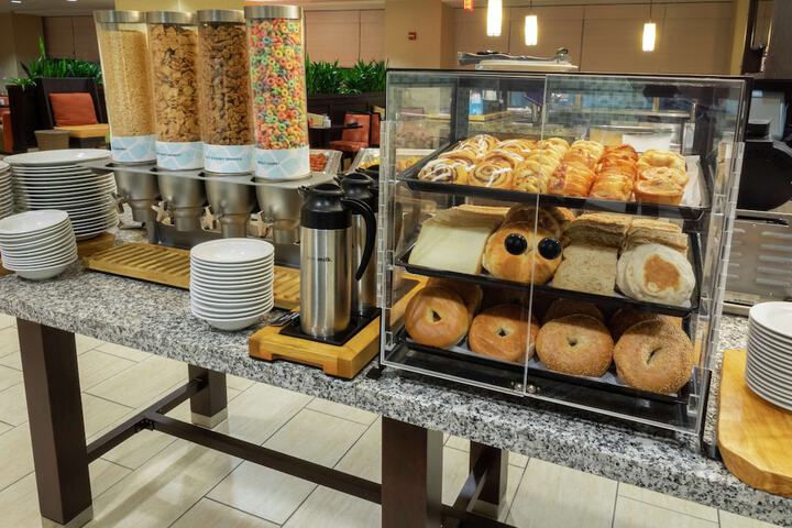 Breakfast/Coffee Service 69 of 87