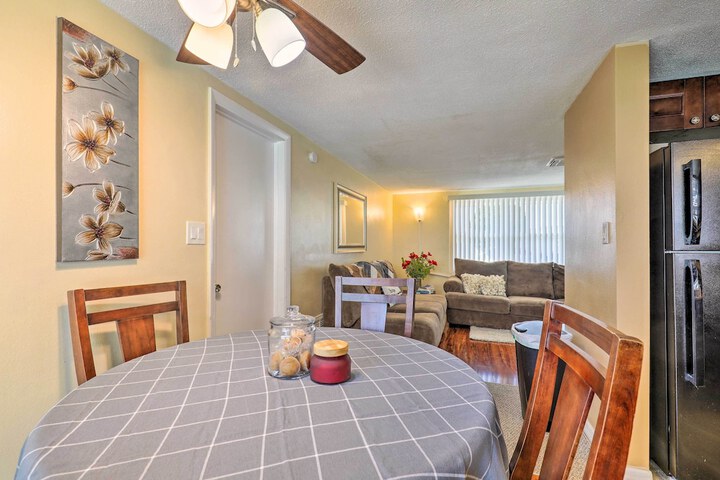 Family Home w / Lanai & Yard in Port Richey!
