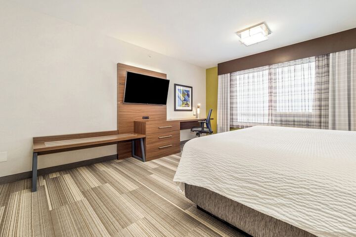 Room 263 of 348