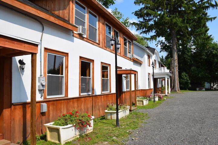 Townhouse Hotel