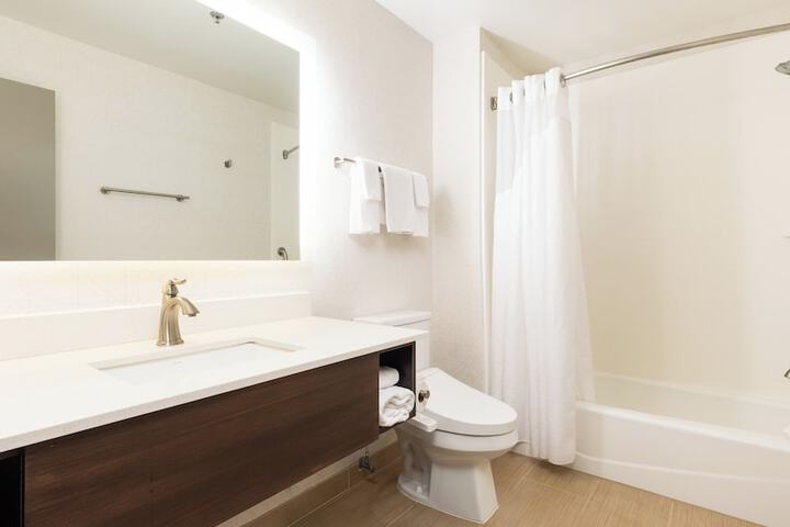 Holiday Inn Express Bellingham by IHG
