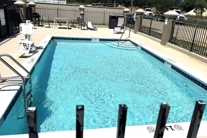 Country Inn & Suites by Radisson Midway - Tallahassee West