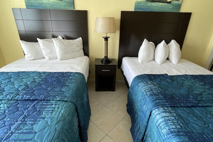 Room 45 of 70