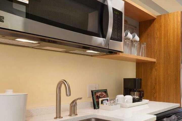 Home2 Suites by Hilton Champaign / Urbana
