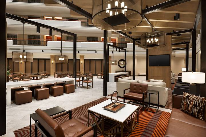 Hotel Interior 13 of 103