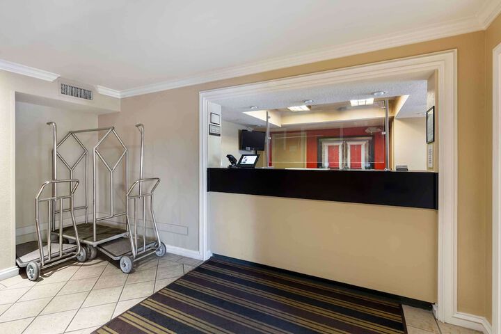 Extended Stay America Suites Cleveland Airport North Olmsted