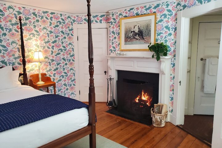 Room 28 of 91