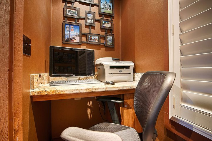 Best Western Plus Humboldt Bay Inn