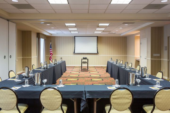 Hilton Garden Inn Saratoga Springs