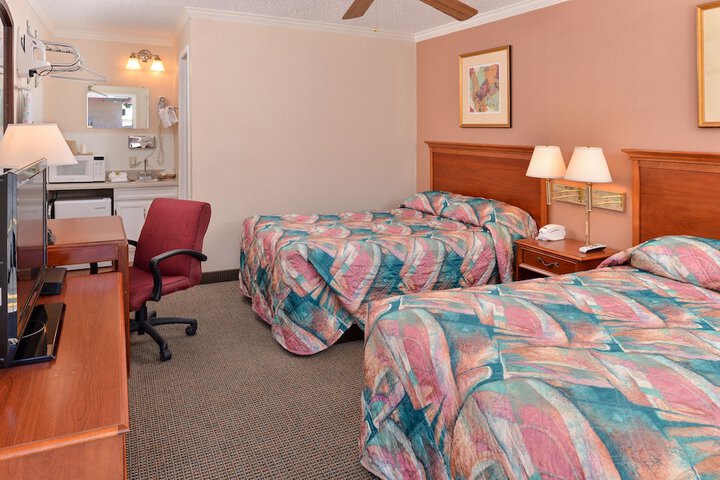 Room 19 of 21