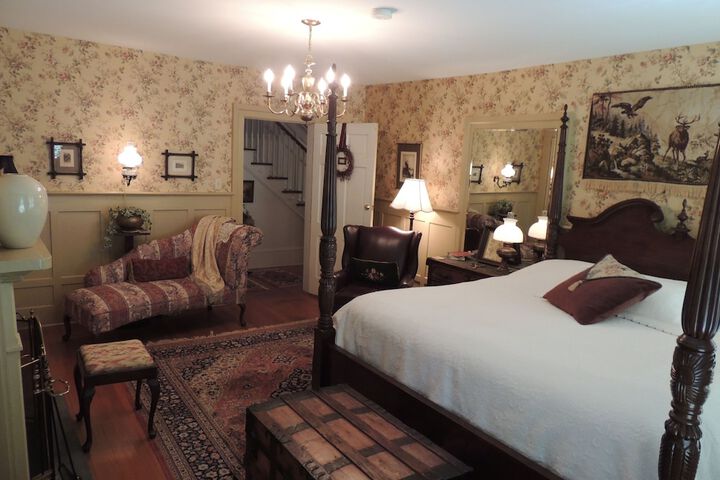 Room 11 of 45