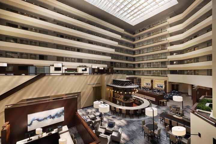 Embassy Suites by Hilton Detroit Troy Auburn Hills