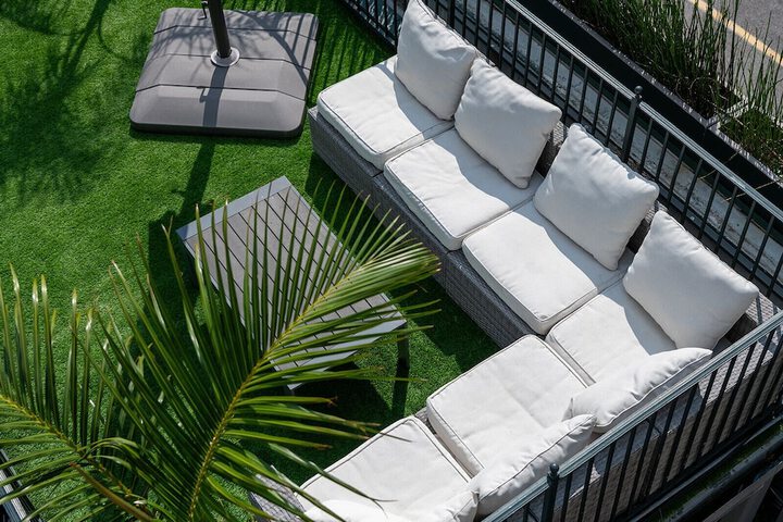 Sundeck 487 of 488