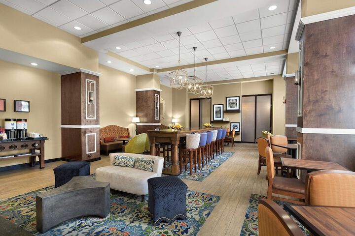 Hotel Interior 10 of 44