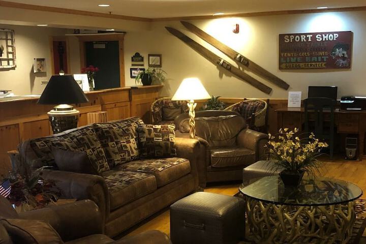 Hotel Interior 6 of 26