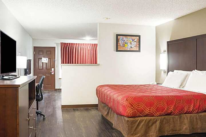 Econo Lodge Southeast