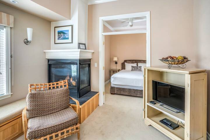 Cannon Beach Hotel Collection