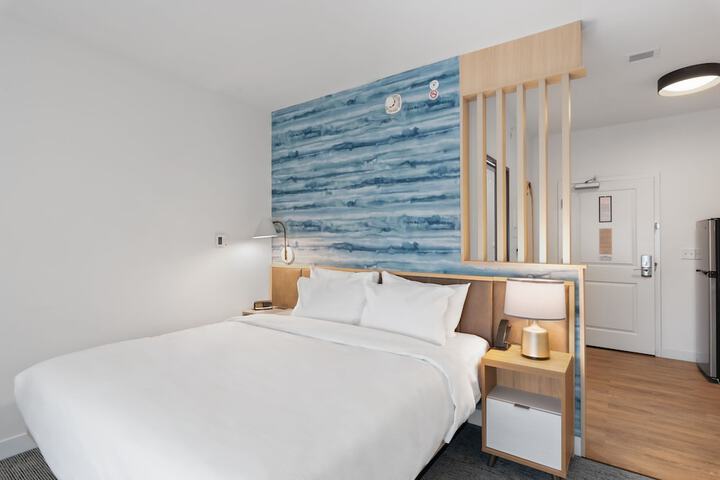 Room 46 of 55