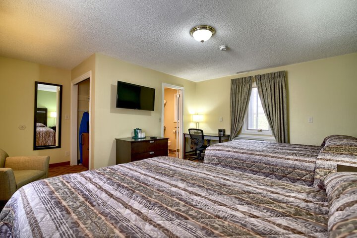 Room 11 of 79