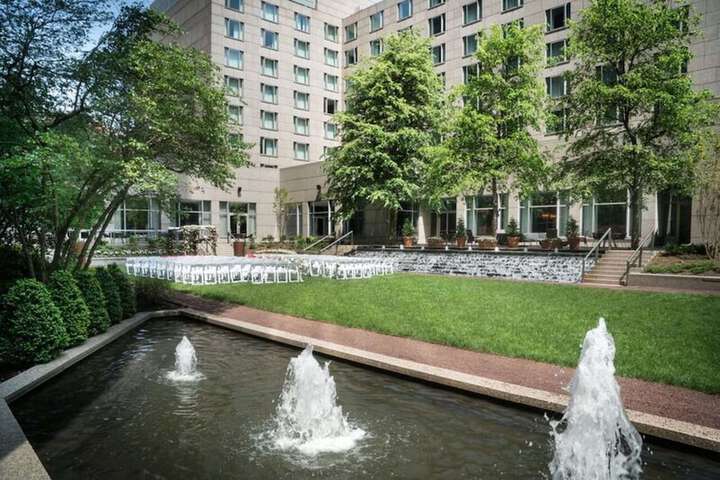 The Logan Philadelphia Curio Collection by Hilton