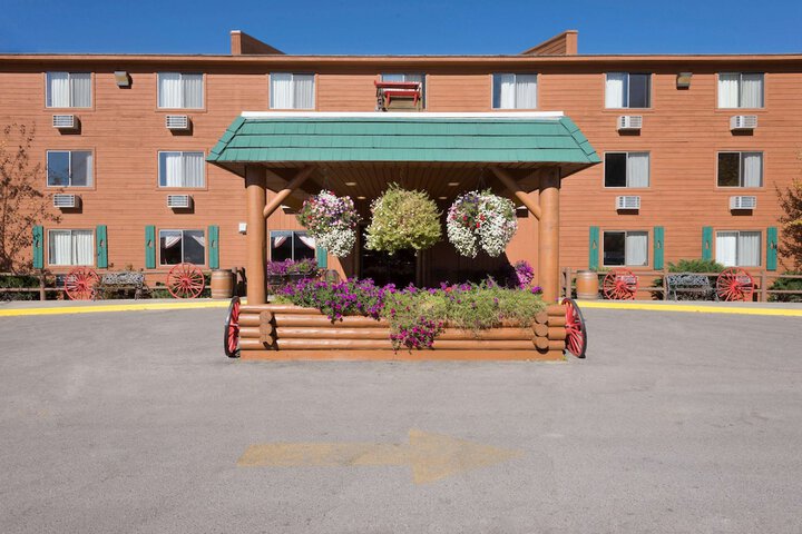 Hotel 3 of 19