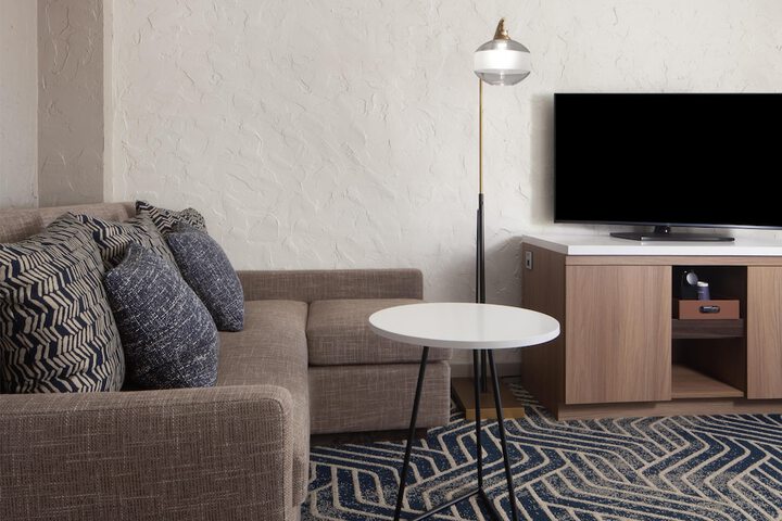 Hotel Royer Urbana Champaign Tapestry Collection by Hilton